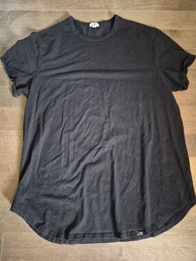 Black Crew Neck Short Sleeve Tee